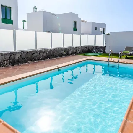 Fula Playa Blanca (Lanzarote)